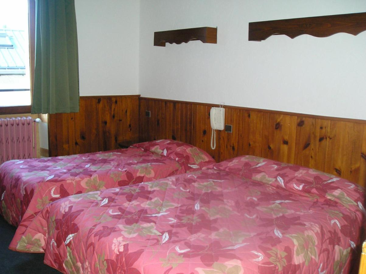 Hotel Du Soleil Divonne-les-Bains Pokoj fotografie